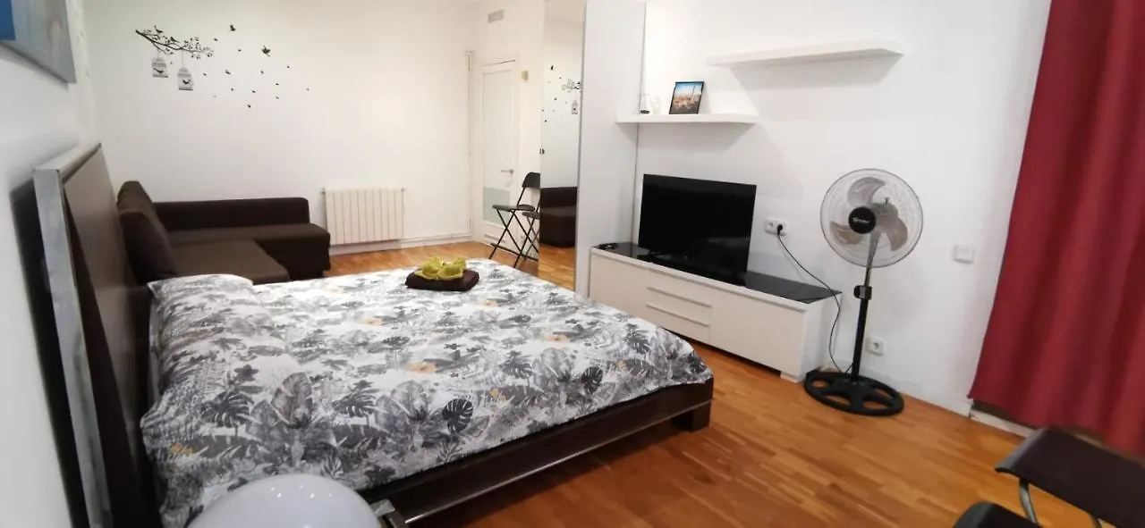 ベッド・アンド・ブレックファスト Rooms Arago バルセロナ