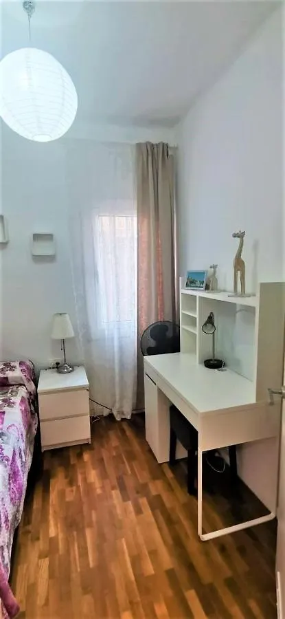 Rooms Arago Barcelona 0*,  Spanien