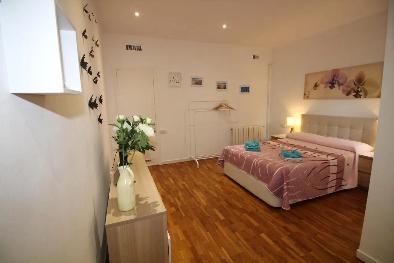Frühstückspension Rooms Arago Barcelona Spanien