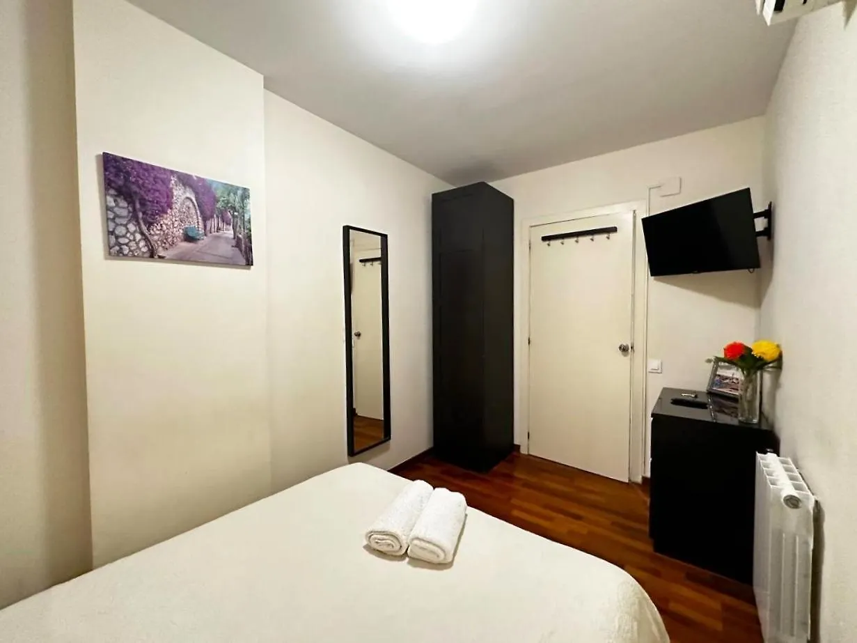 Couette-café Rooms Arago Barcelone